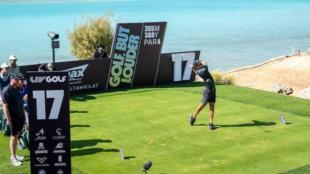 Joaquín Niemann hits his shot from the 17th tee during the final round of 2024 LIV Golf Jeddah at the Royal Greens Golf & Country Club in King Abdullah Economic City, Saudi Arabia.